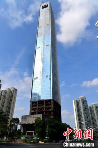厦门第一高楼被整体拍卖 估值近52亿元
