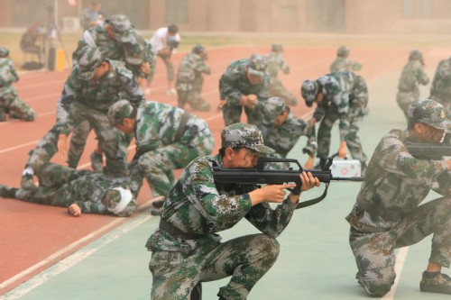 河南技师学院举办2020级新生国防教育成果汇报大会