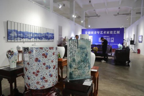 “景德镇青年艺术家瓷艺展”在广州番禺开幕