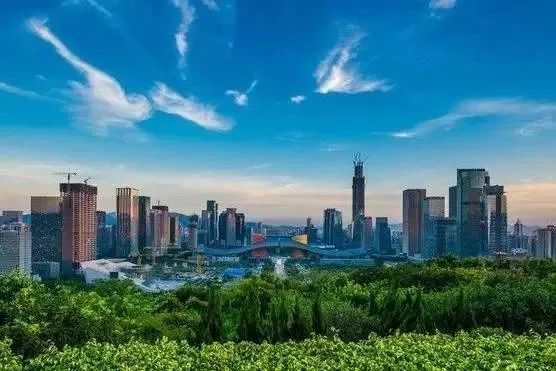 深圳加快交通基础设施建设 打造国际综合交通枢纽城市