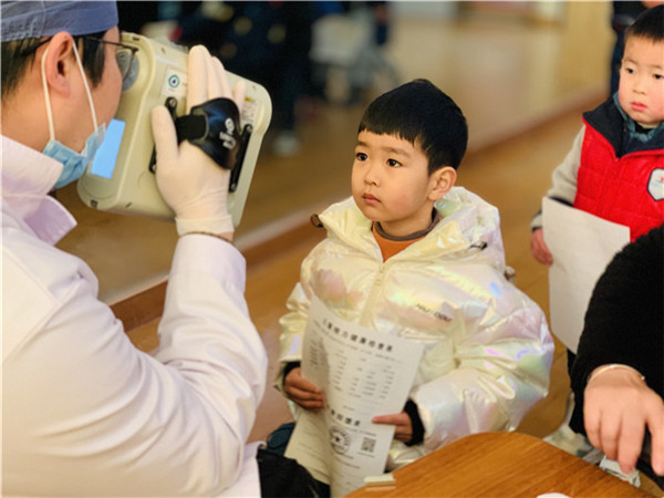 美丽“视”界，用心呵护！湘城中心幼儿园开展幼儿视力筛查活动