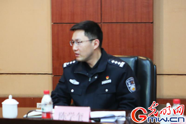 专家研讨重庆出入境边防检查总站文化建设