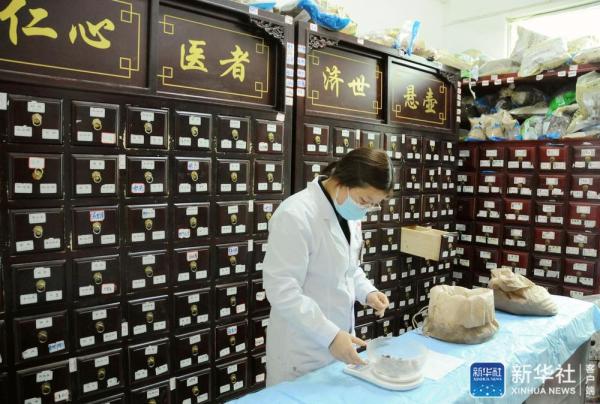 贵州乡镇中医馆给基层群众看病提供“新选择”
