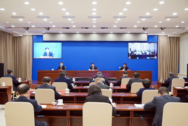 黑龙江省政府召开第四次廉政工作会议