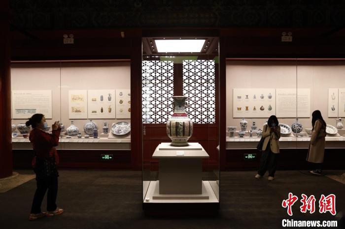 故宫博物院陶瓷馆携一千余件精品文物全新亮相