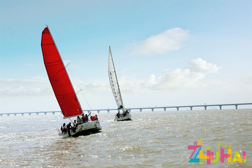 7省（区）14市旅游业界代表：搭乘帆船出海 打卡港珠澳大桥