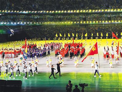 第十四届全运会在陕西西安开幕 海南体育代表团闪亮登场