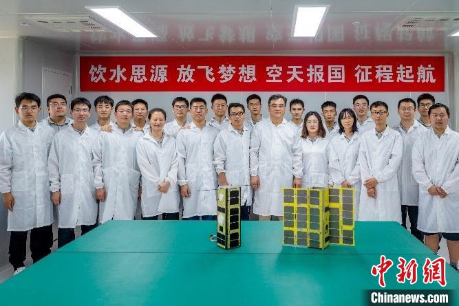 逐梦星空 上海交大首颗学生自研卫星成功发射