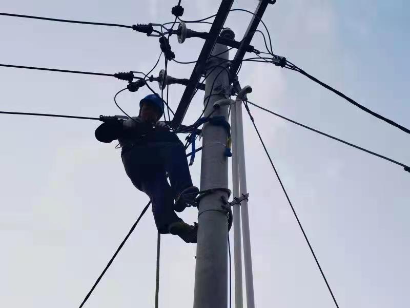国网阜新供电公司：电不恢复，我们就要坚守