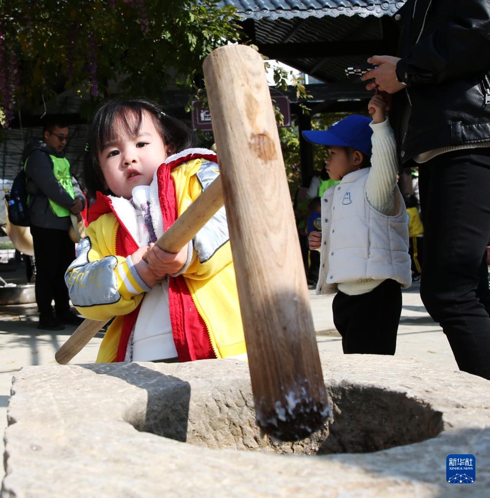 重庆：田园亲子活动 体验农耕文化