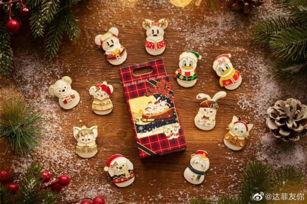 上海迪士尼再次推迟圣诞系列商品发售，“早享卡”白买了？网友吵开了