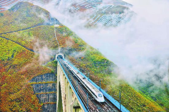 云南高铁5年发送旅客1.5亿人次