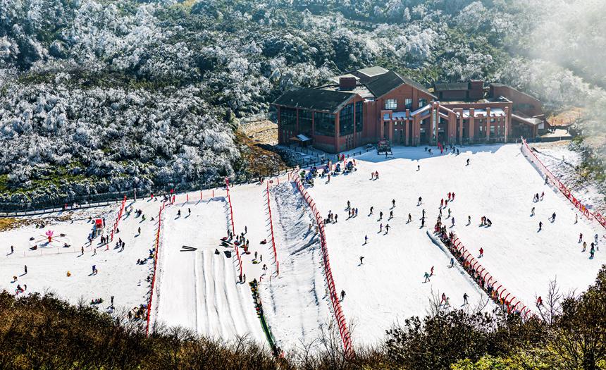 重庆南川：冰雪运动“热”起来