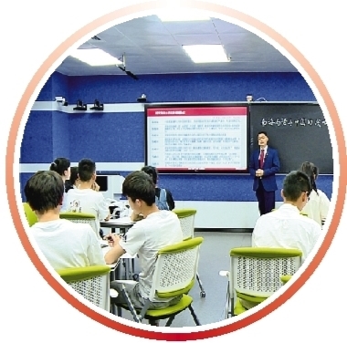 高质量办好思想政治理论课 ——广西贯彻落实学校思想政治理论课教师座谈会精神3周年综述