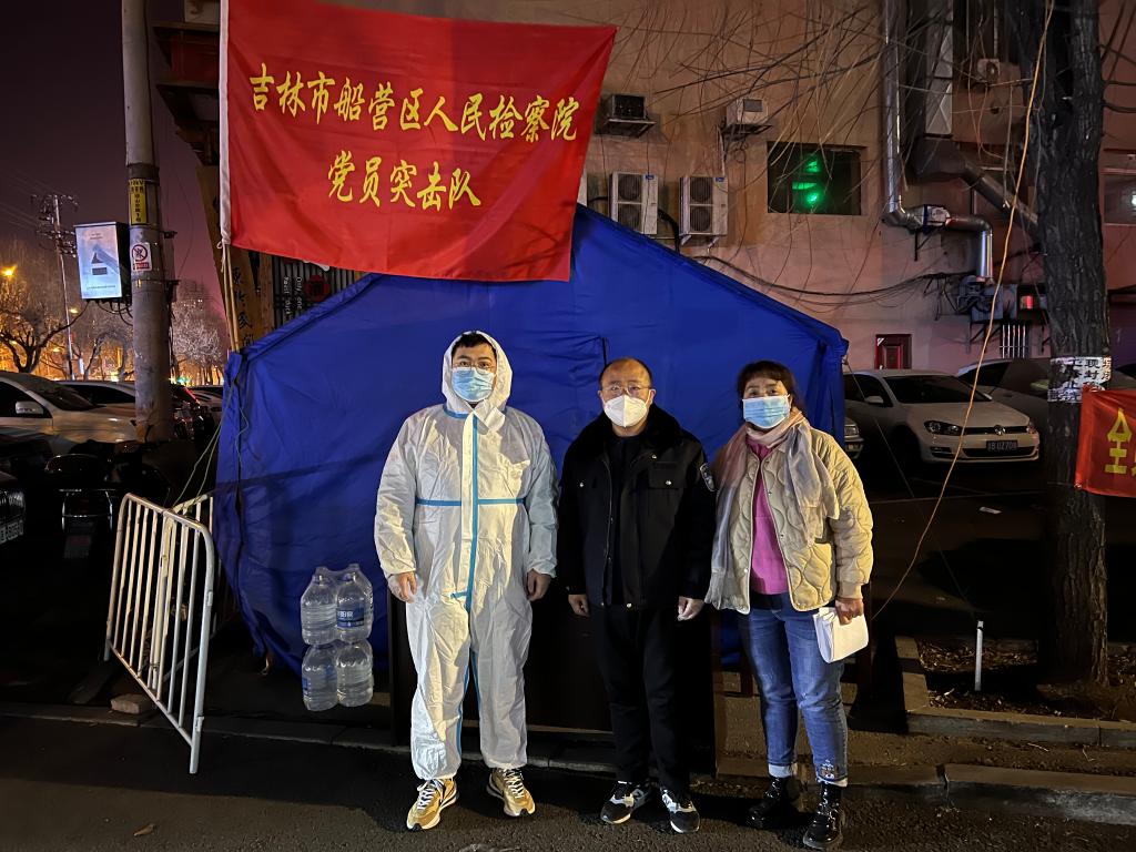 新华全媒+丨到一线去——记吉林省39万名下沉社区抗疫的党员干部