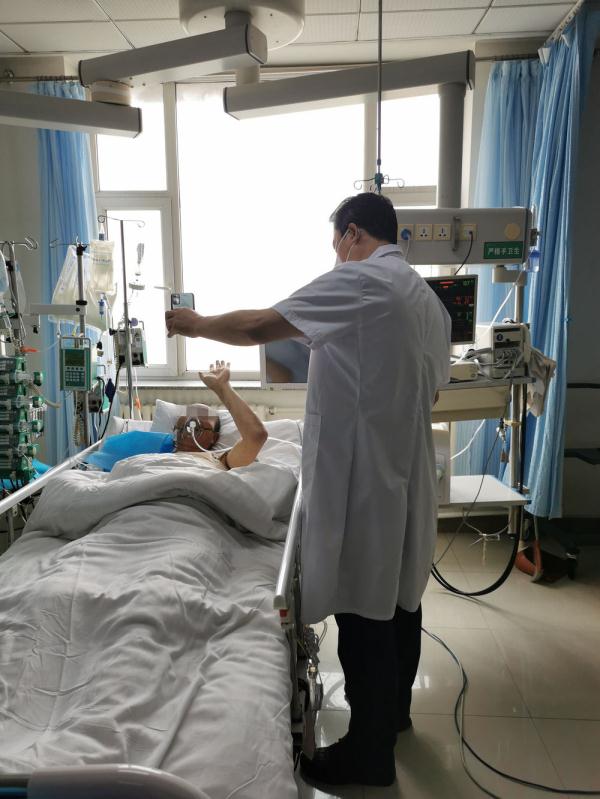 吉林大学第二医院开辟绿色通道救治急危重症患者
