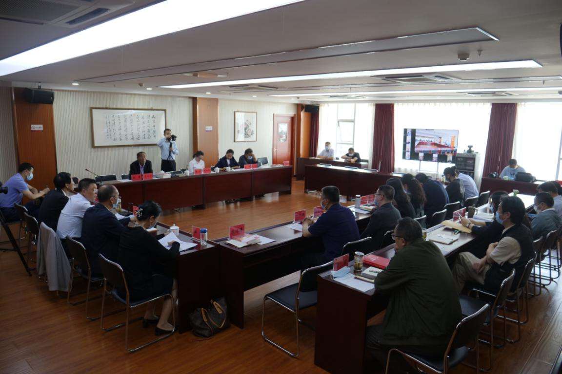 宁夏文艺界纪念毛泽东同志《在延安文艺座谈会上的讲话》发表80周年