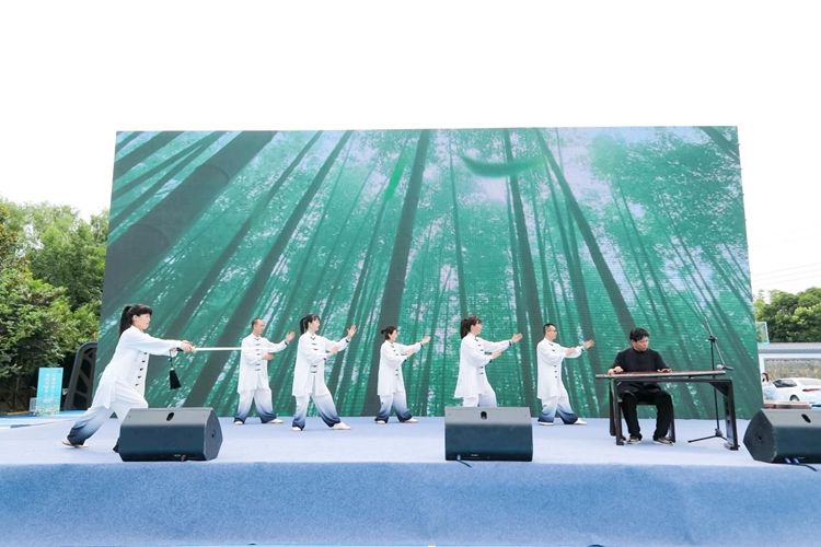 2022年“文化和自然遗产日”西安高新区秦岭生态非遗主题活动在李家岩村举办