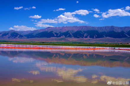 每一张都是壁纸！新疆巴里坤湖景色美如画