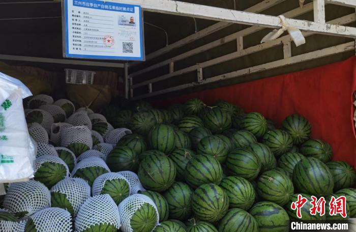 兰州城管的“时令”考验：城市角落守好规矩，亦暖人心