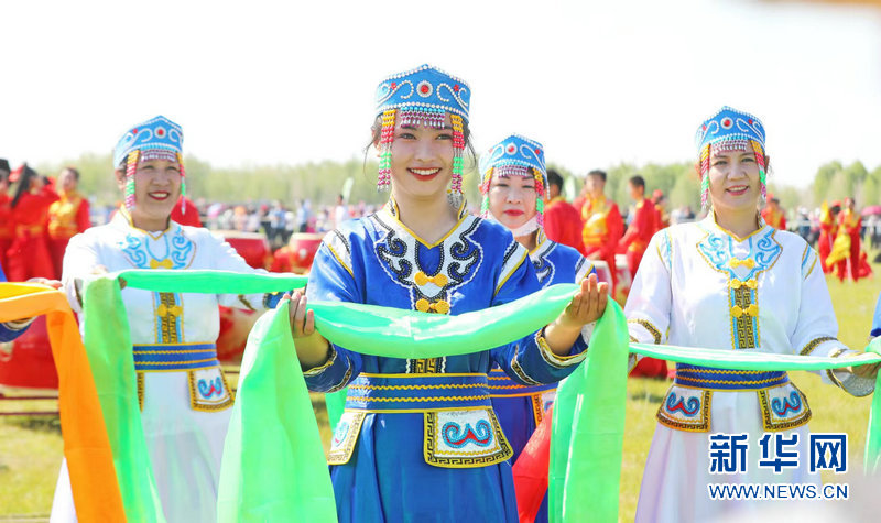 鄂温克族“春节”来了