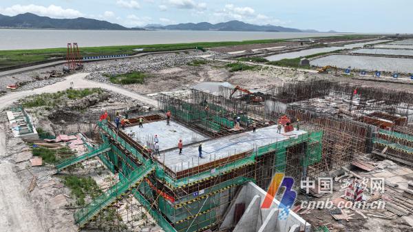 宁波市宁海县东部沿海防洪排涝工程全线推进
