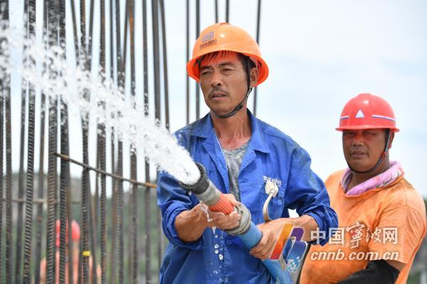 宁波市宁海县东部沿海防洪排涝工程全线推进