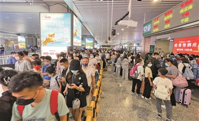 部分航线周航班增近10倍 甬京高铁每日往返14趟 熟悉的暑假回来了
