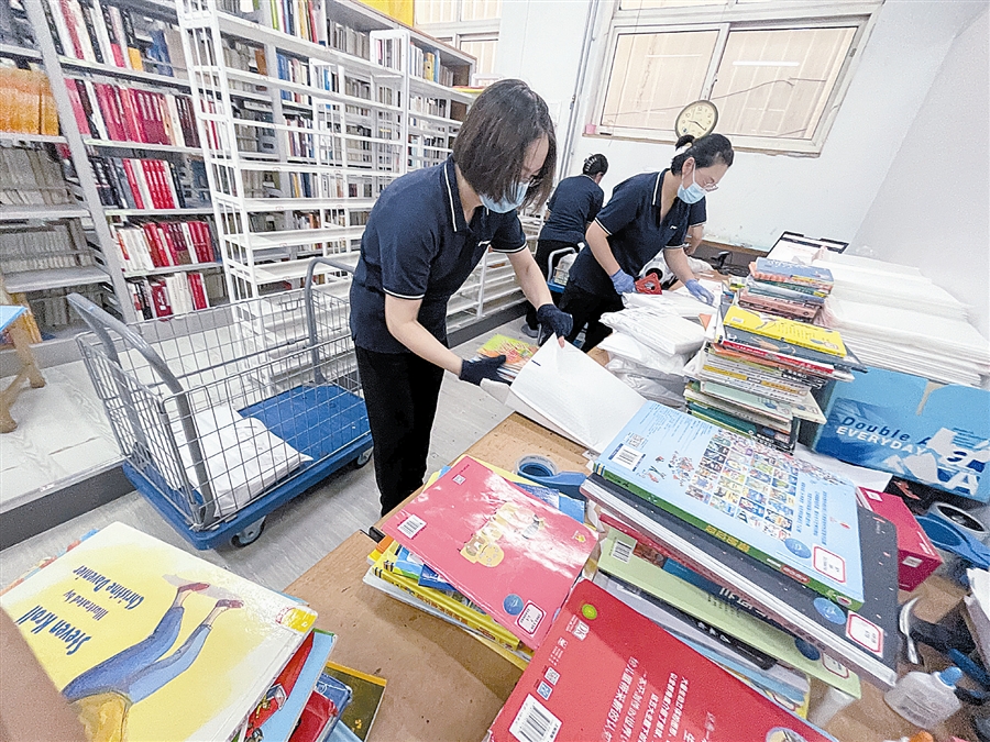 “滨城约书”为市民送上图书“外卖”