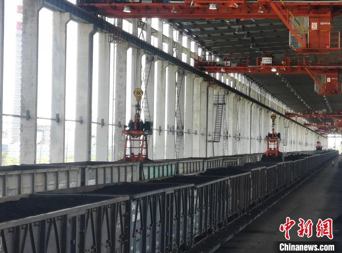 中国最大陆路口岸进口煤炭同比增长18.3%