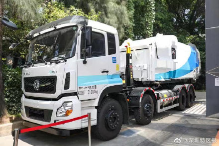 65辆清洁能源垃圾转运车在深圳上岗