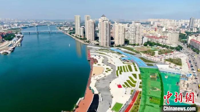 天津海河外滩公园正式开园