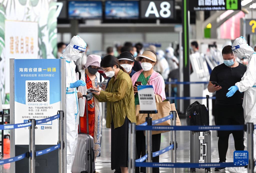 新华全媒+丨三亚有序恢复国内商业客运航班