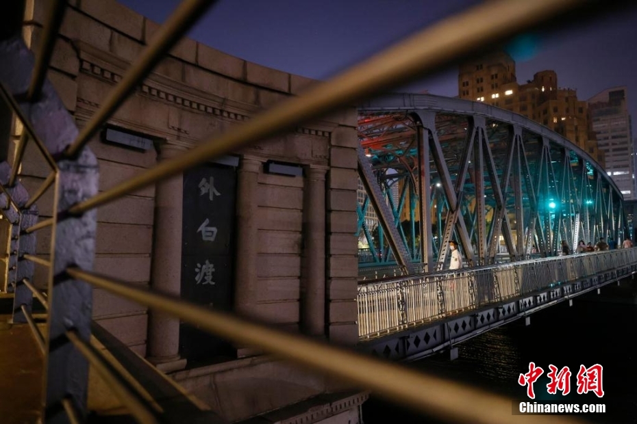 上海暂停开放黄浦江沿岸外滩等部分地区景观照明