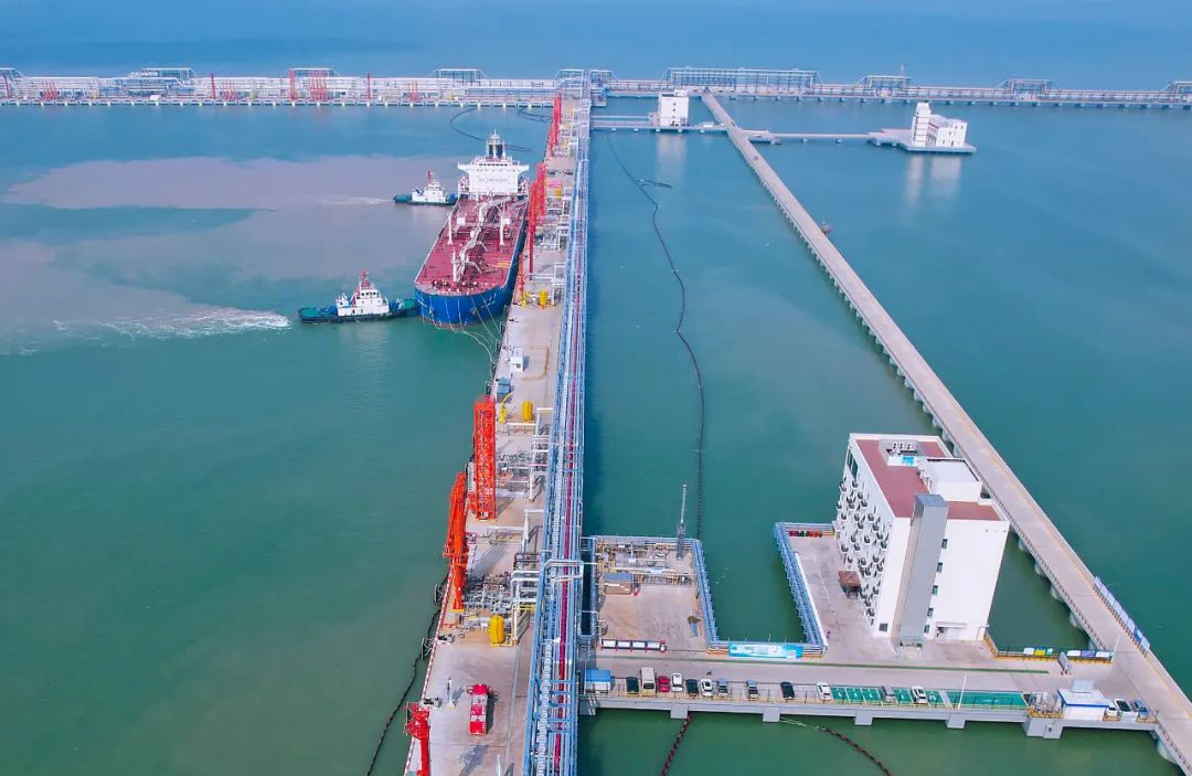 全国唯一全装配式高桩码头在江苏连云港正式投运 