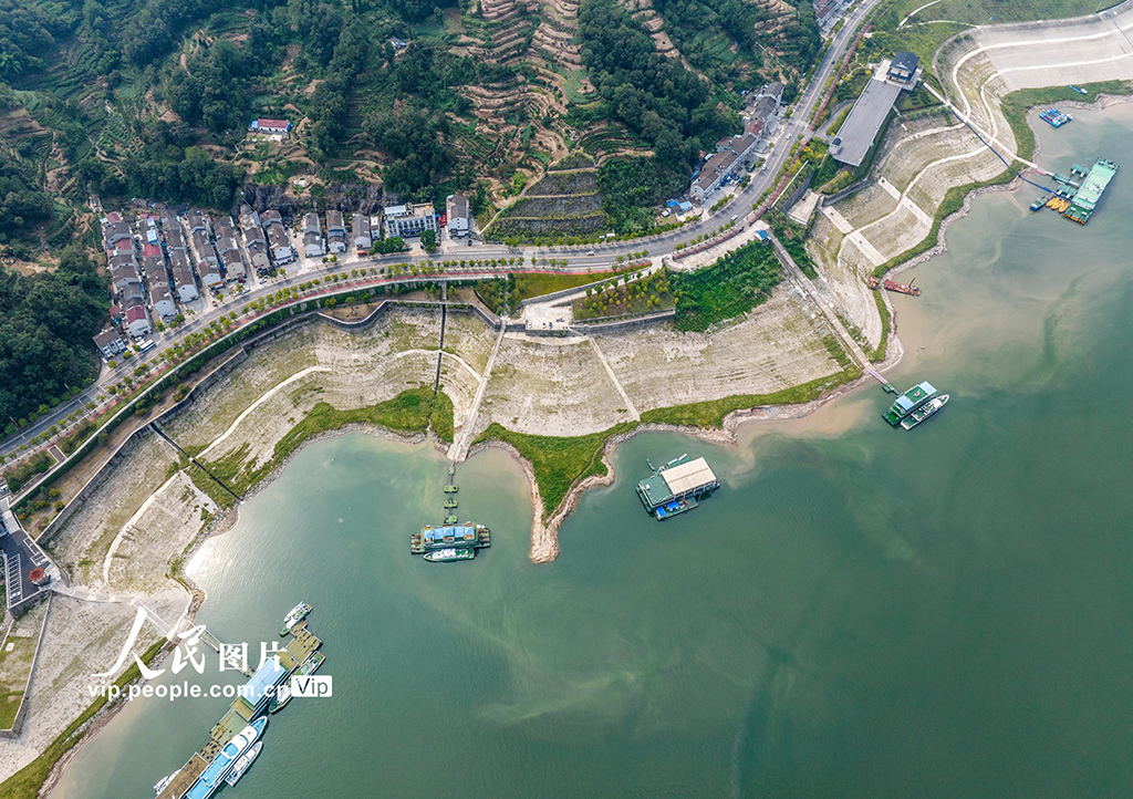 湖北秭归：长江流域水库群抗旱保供水联合调度专项行动再次实施【3】