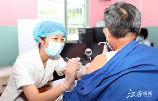 江西疾控专家提醒：老年人如若适合接种新冠疫苗应做到“应接尽接”！