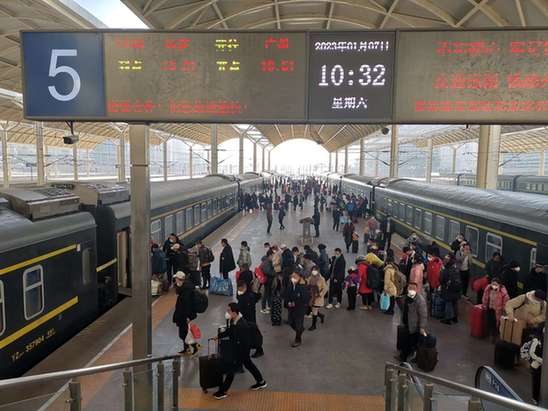 青藏集团公司2023年春运预计发送旅客100万人次