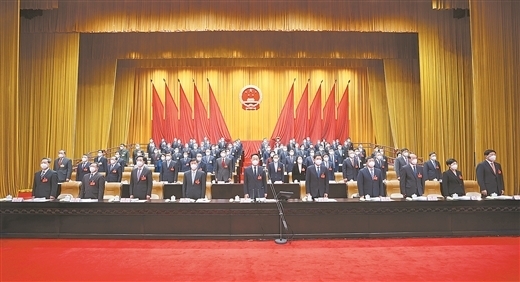 广西壮族自治区十四届人大一次会议开幕