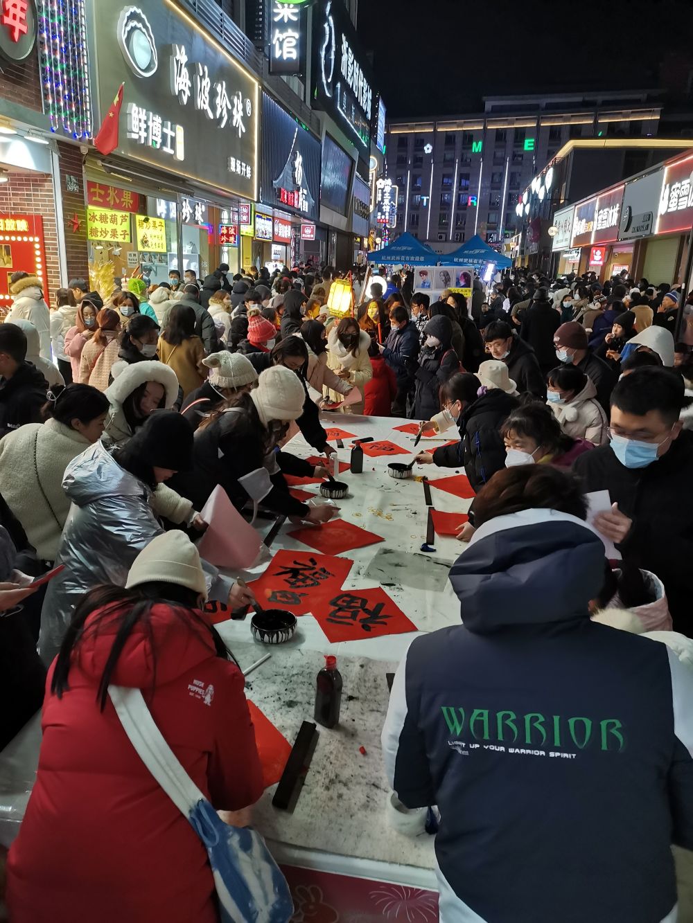 夜市摊位点亮我的生活——杭州武林夜市摊主走访记