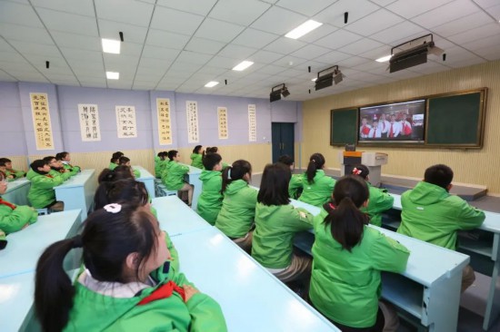 连云港市深入开展学雷锋主题活动