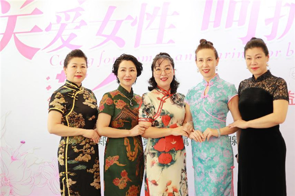第二届“旗袍秀”大型患教公益活动在郑州举行