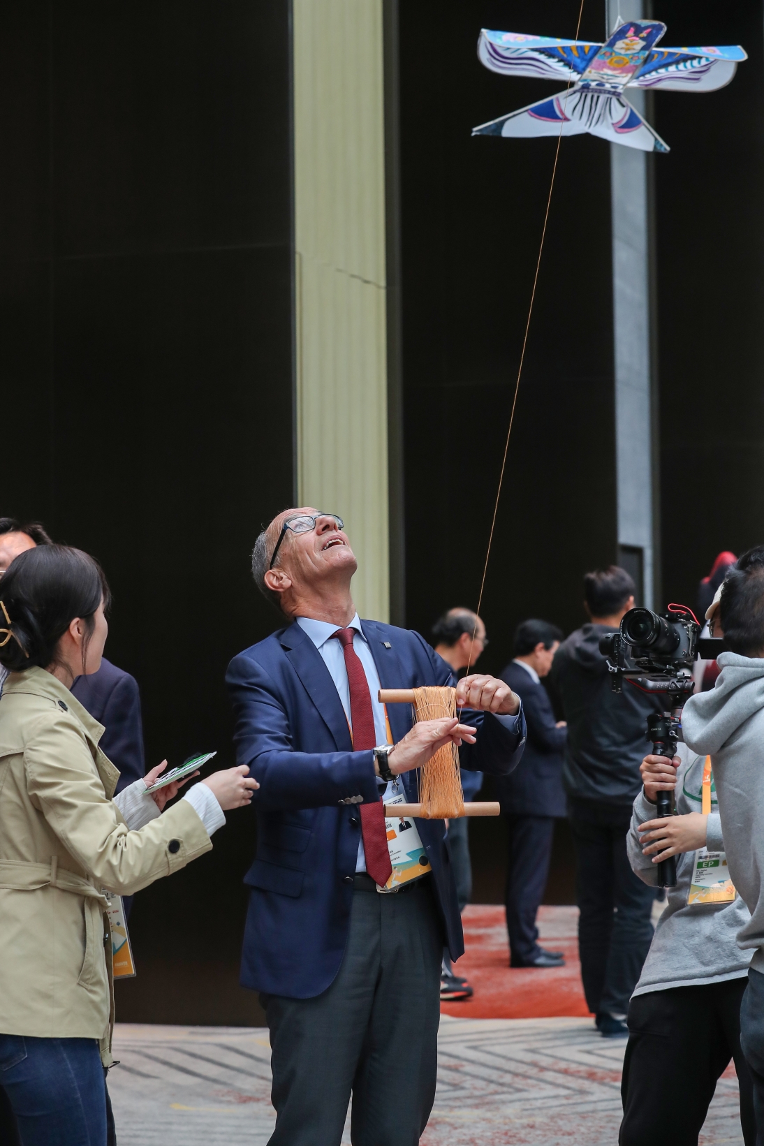 大运春团会，何以向世界