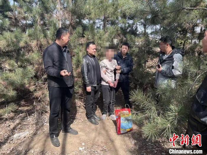 男子入室抢劫杀人 山西忻州警方36小时缉凶