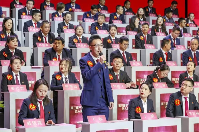 第三届宁夏“学习强国”学习平台达人挑战赛决赛在石嘴山举行 2.jpg