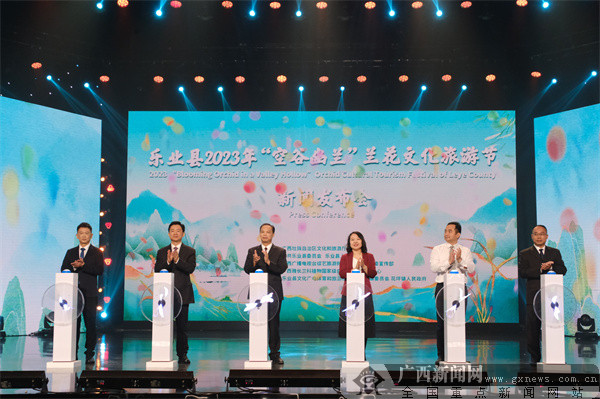 庆典礼仪策划：为您的活动增添光彩