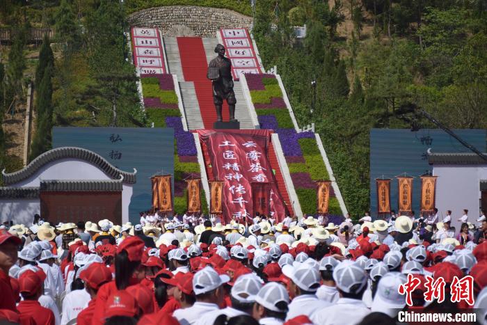 湖北英山：毕昇纪念园开园迎客