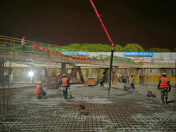 苏州相城：阳澄湖邻里中心项目“五一”抢工如火如荼