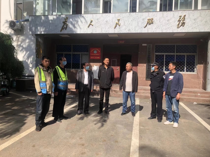 “跟班”基层城管人:“坐”到群众板凳上,“找”准群众关切点