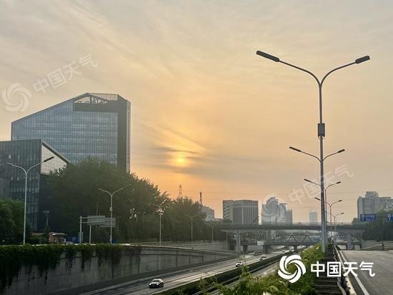 北京今天最高温27℃体验初夏微热感 昼夜温差较大早晚仍寒凉